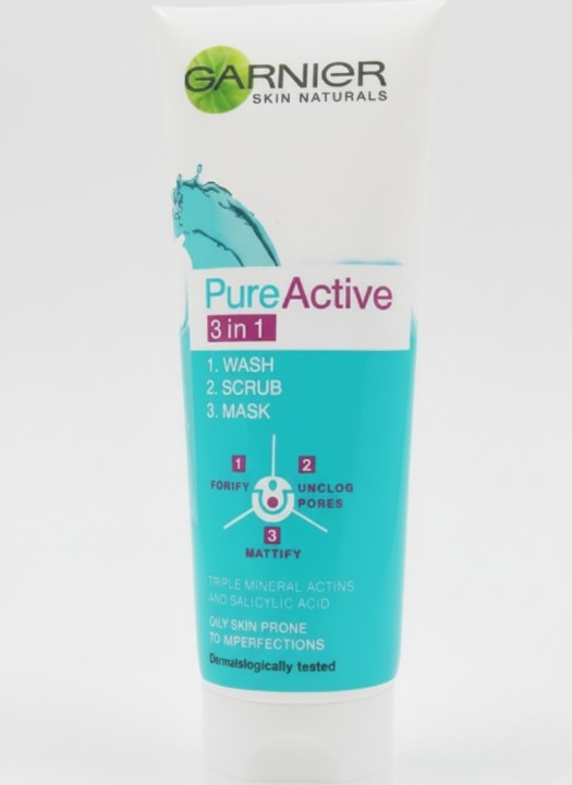 Garnier Deep Cleansing Face Wash