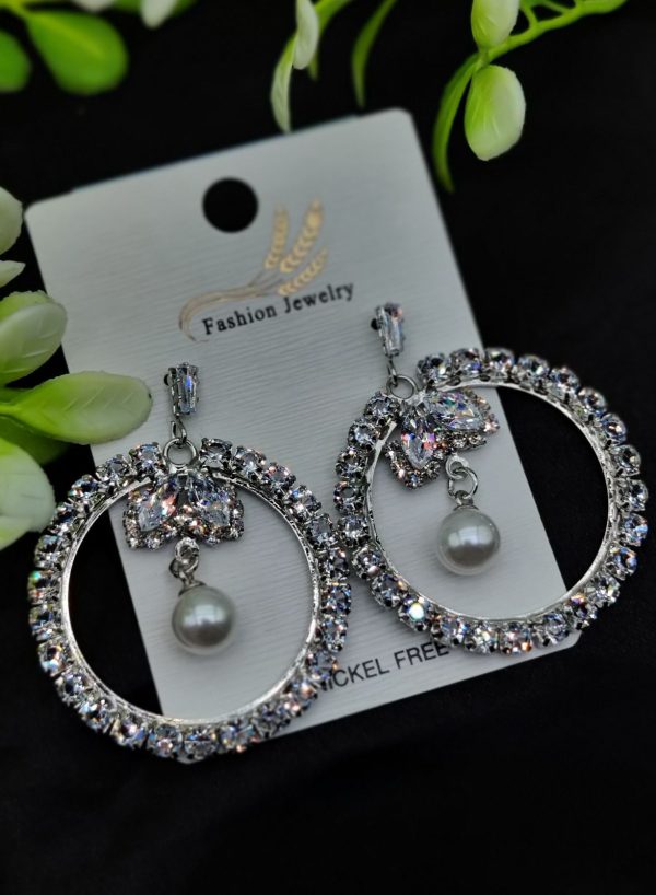 Elegant Earrings, Starburst Pearl designs